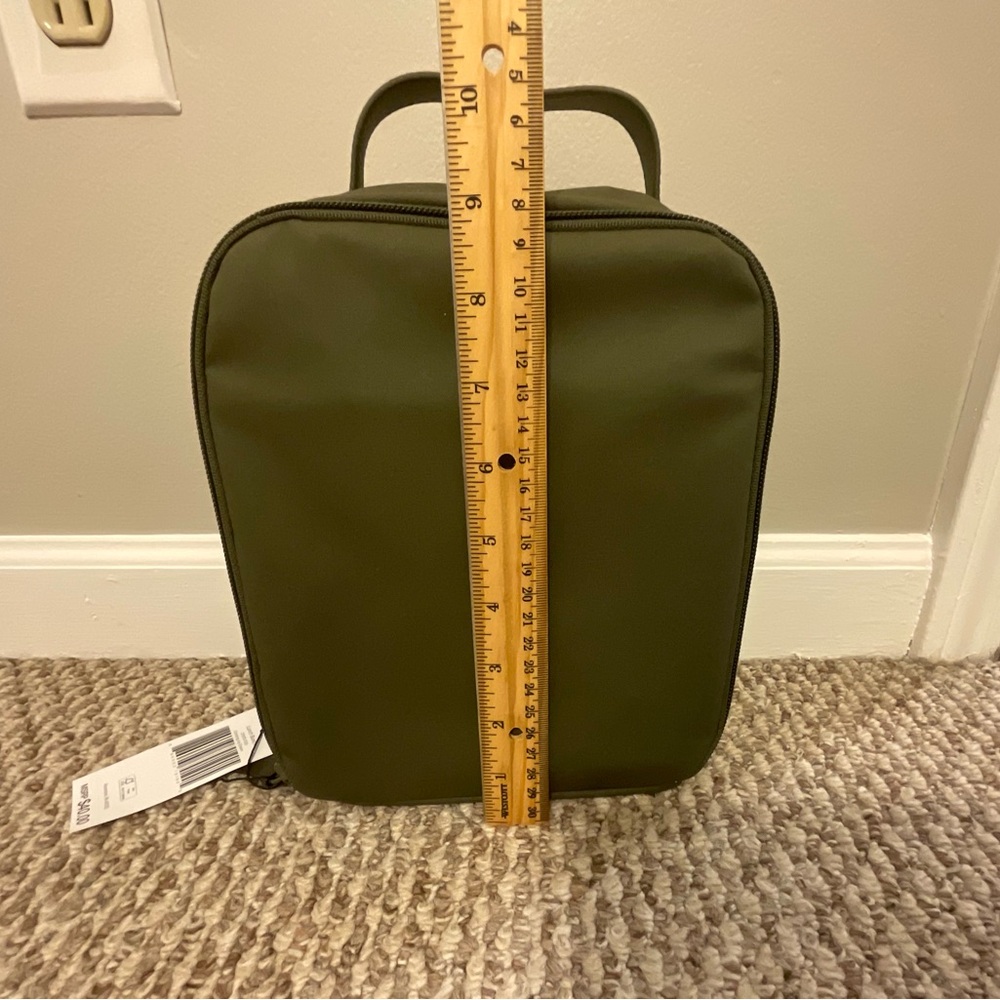 Vera Bradley “Lunch Bunch” Lunch Bag/Lunch Tote - Picture 2 of 15